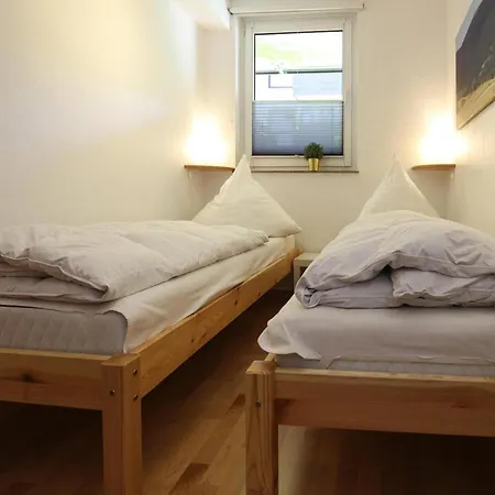 Apartment Apartment, *